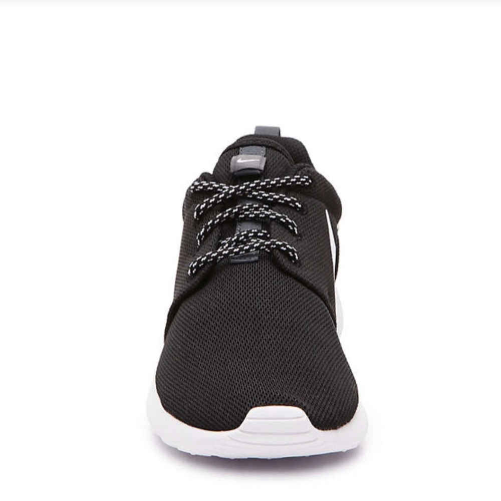 Black & White Nike Roshe One Sneakers